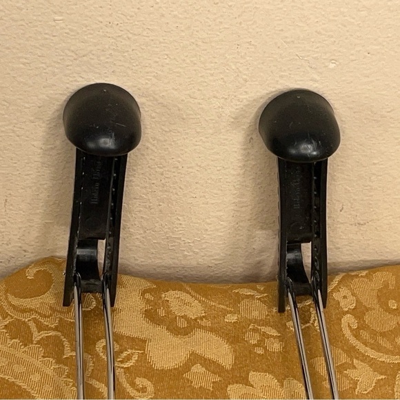 MENS BLACK SHOE STRETCHERS PLASTIC RETRO SHOE GEAR - Picture 2 of 6